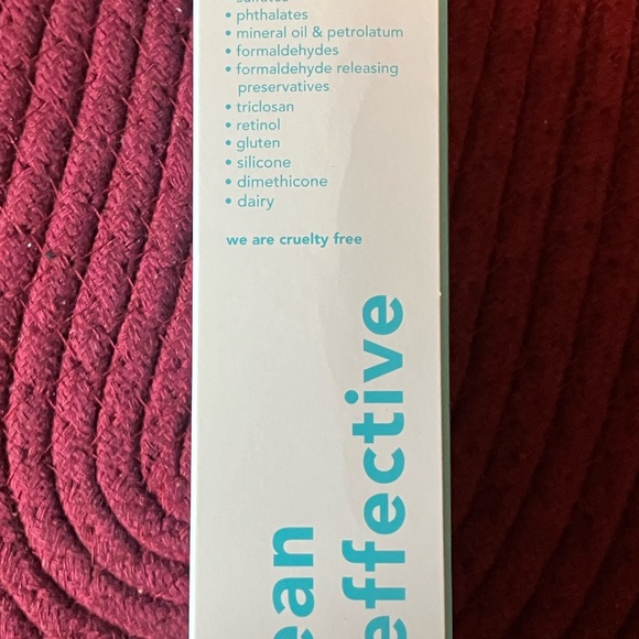 🌸Tula Signature Glow - Picture 4 of 5